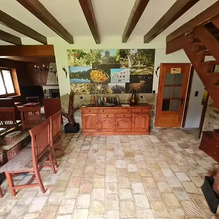 Masia Rural El Pati En Дом отдыха Borreda